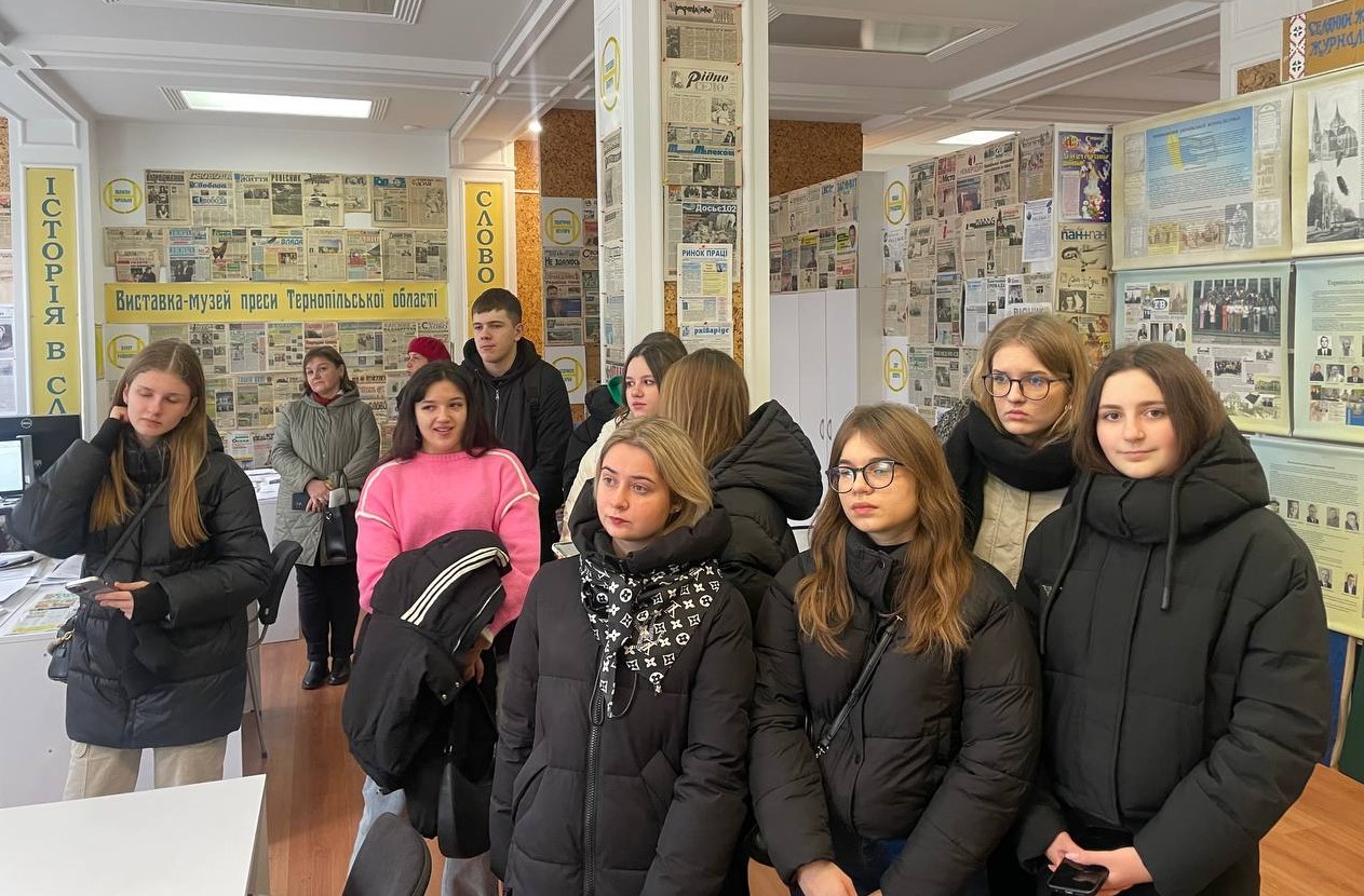 Екскурсія до онлайн-видання  «Терен» та  газети «Сільський господар»